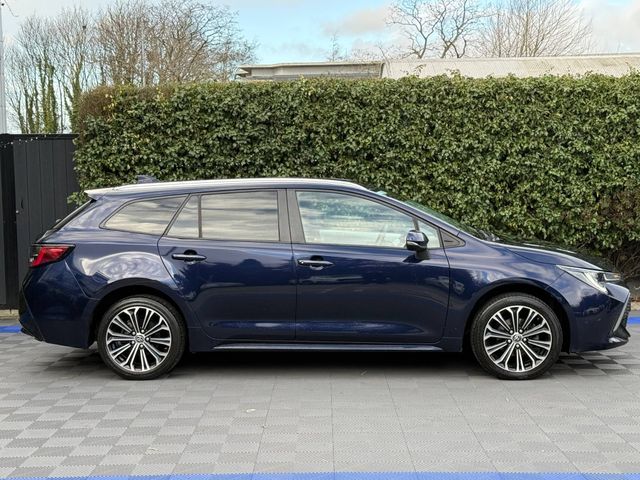 Image for 2022 Toyota Corolla SOL TOURING 1.8 HYBRID // FULL SERVICE HISTORY // ADAPTIVE CRUISE CONTROL // DIGITAL CLUSTER