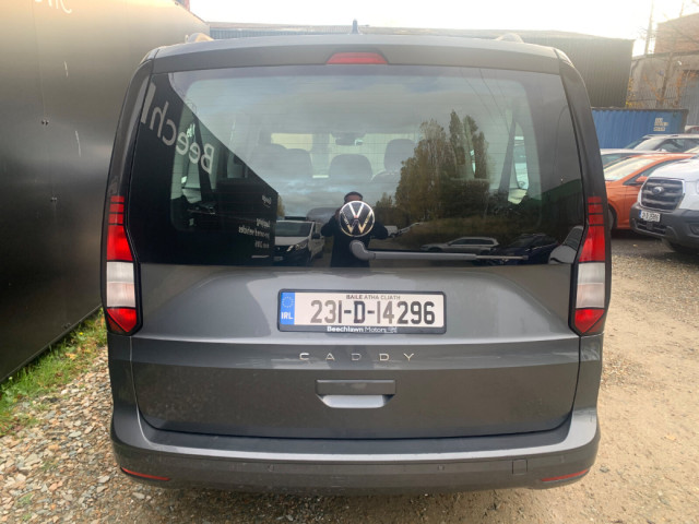 Image for 2023 Volkswagen Caddy MAXI LIFE 2.0 TDI DSG 7 SEATER // GREAT CONDITION // ONE OWNER // DOCUMENTED SERVICE HISTORY // 02/27 NCT AND €210 ROAD TAX // 