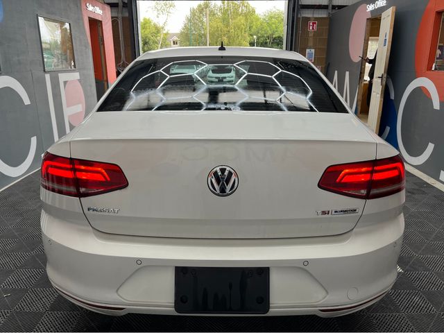 Image for 2016 Volkswagen Passat PASSAT AUTOMATIC 1.4 TSI COMFORT LINE / 34k KMs / REVERSE CAMERA , ADAPTIVE CRUISE & MORE