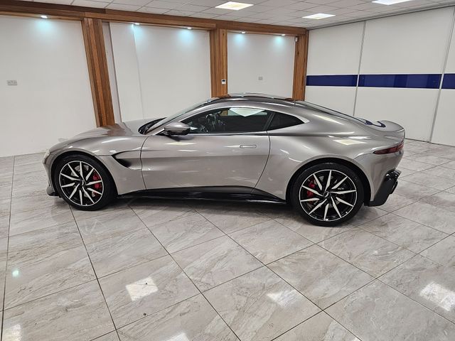 Image for 2018 Aston Martin Vantage V8 Auto