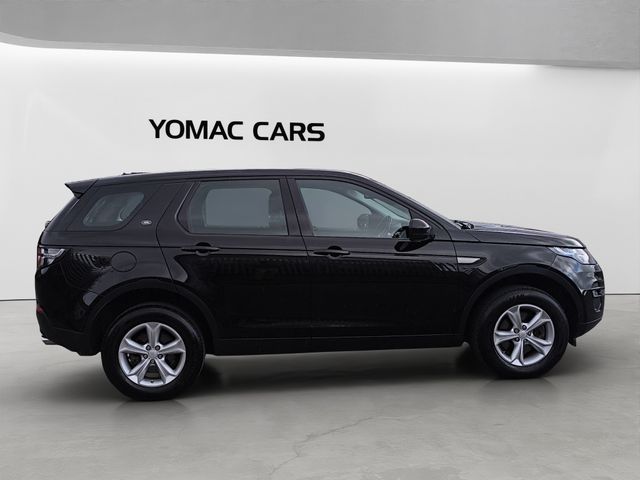 Image for 2016 Land Rover Discovery Sport 2.0D AUTO TD4 SE -- 7 SEAT CONFIGURATION -- FINANCE ARRANGED