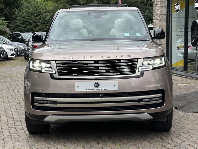 Image for 2023 Land Rover Range Rover 3.0 P440 SE PHEV. HUGE SPEC. FINANCE ARRANGED. SIMI. AA APPROVED.
