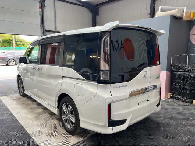 Image for 2020 Honda Stepwagon €24950 2020 HONDA STEPWAGON SPADA G HYBRID SENSING 2.0 AUTOMATIC / CRUISE CONTROL / REVERSE CAMERA / HEATED SEATS / AUTOMATIC DOORS / 7 SEATS AND MORE