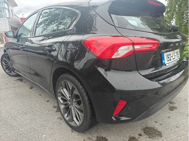Image for 2019 Ford Focus TITANIUM/NATIONWIDE WARRANTY