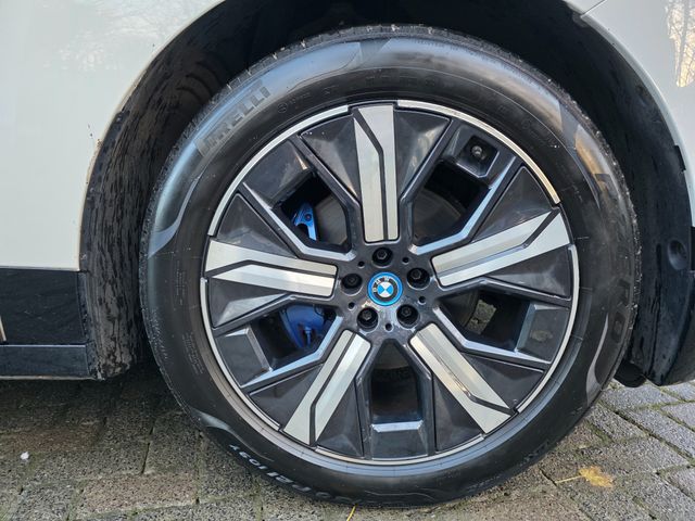 Image for 2022 BMW iX XDRIVE40 M SPORT AUTO. HUGE SPEC. FINANCE ARRANGED. SIMI. AA APPROVED.