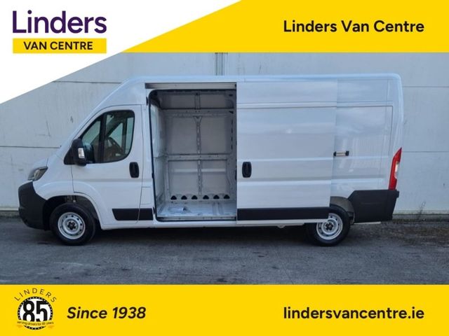 Image for 2025 Citroen Relay L3H2 251 0KMS DEMO 