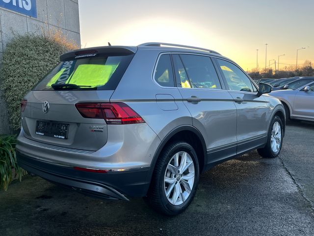 Image for 2019 Volkswagen Tiguan HIGHLINE 4MOTION AUTOMATIC 2.0 DIESEL //HIGH SPEC//360 PARKING CAMERAS//FRONT AND REAR HEATED SEATS//POWER TAILGATE//HEAD UP DISPLAY//