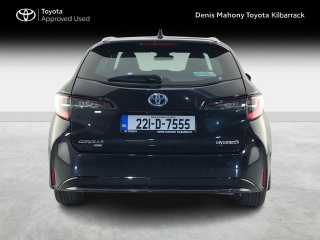 Image for 2022 Toyota Corolla Luna Hybrid Touring Sport