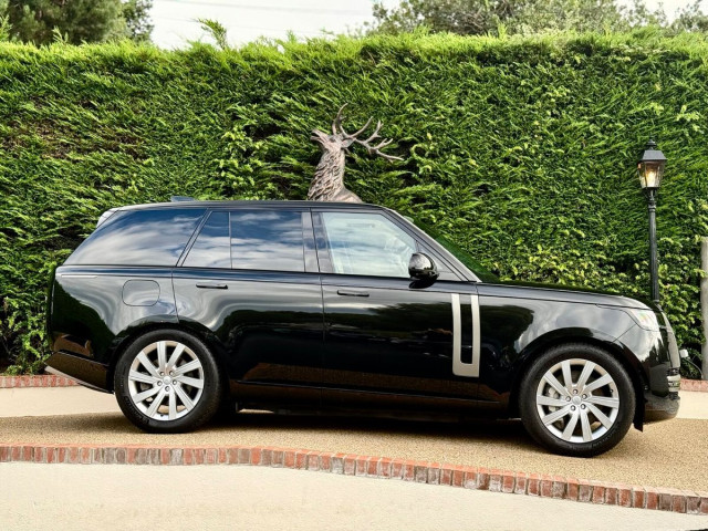 Image for 2023 Land Rover Range Rover Land Rover Range Rover Vogue 231