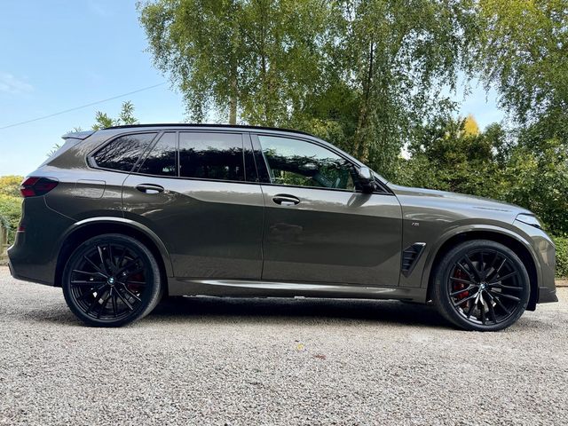 Image for 2026 BMW X5 50E M SPORT PRO *Factory Carbon M Performance Pack…Huge Specification* 