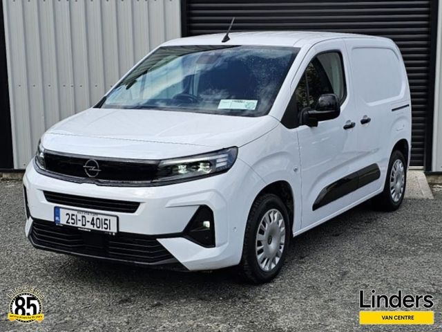 Image for 2025 Opel Combo SPORTIVE- 1 OWNER 