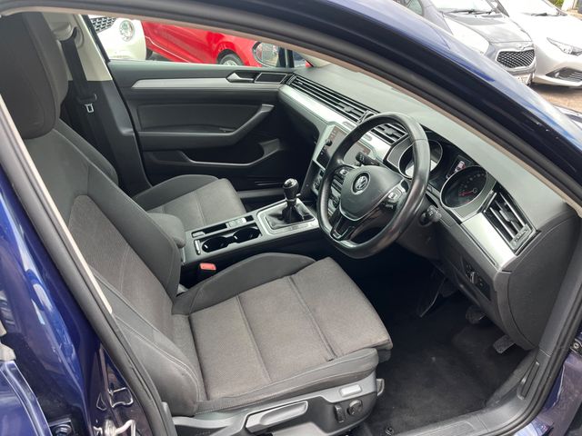 Image for 2019 Volkswagen Passat CL 2.0tdi M6F 150HP 4DR