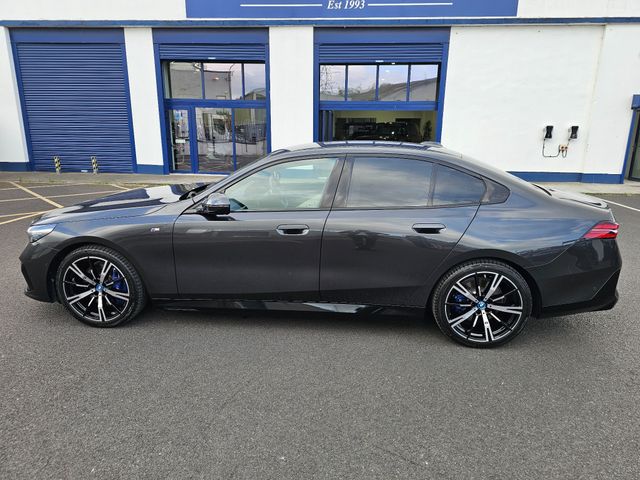 Image for 2025 BMW i5 IVORY LTHR 
