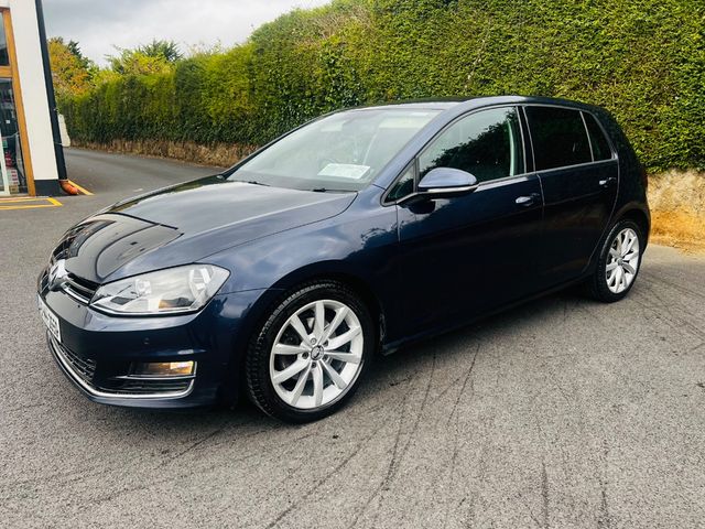 Image for 2015 Volkswagen Golf HIGHLINE 1.6 TDI MANUAL 6SPEED FWD 110HP 5DR 5SPEED