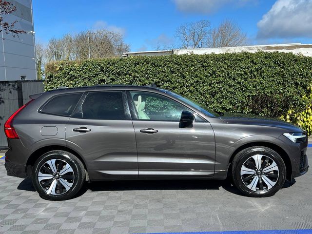 Image for 2023 Volvo XC60 T6 PLUS DARK AWD 2.0 HYBRID ** HUGE SPEC ** // TILT & SLIDE OPENING PAN ROOF // 360 PARKING CAMERAS // ADAPTIVE CRUISE CONTROL