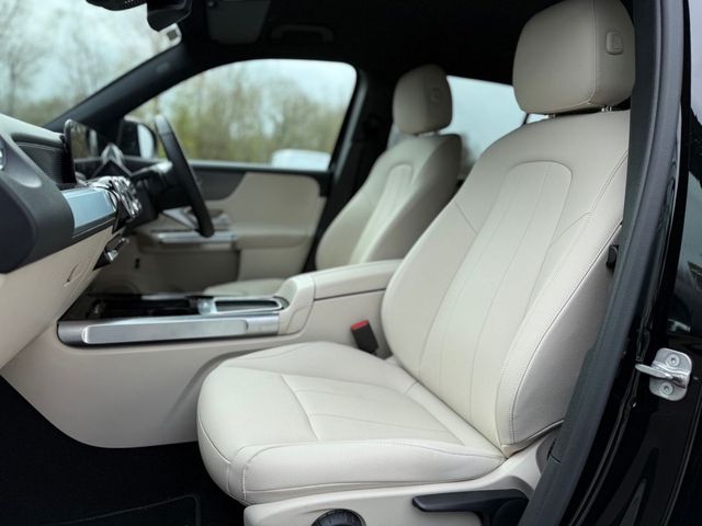 Image for 2025 Mercedes-Benz GLB Class 200D AMG Styling Progressive 7 Seater Auto