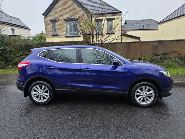 Image for 2014 Nissan Qashqai 1.2 PET SV Safety PK 5DR