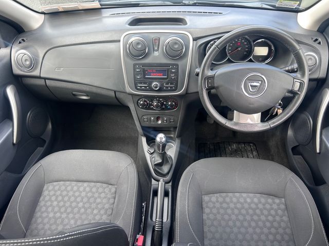 Image for 2016 Dacia Sandero 2016 DACIA SANDERO SIGNATUR 1.2 PETROL LOW KMS
