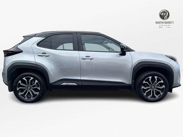 Image for 2025 Toyota Yaris Cross LUNA SPORT BIT 4DR