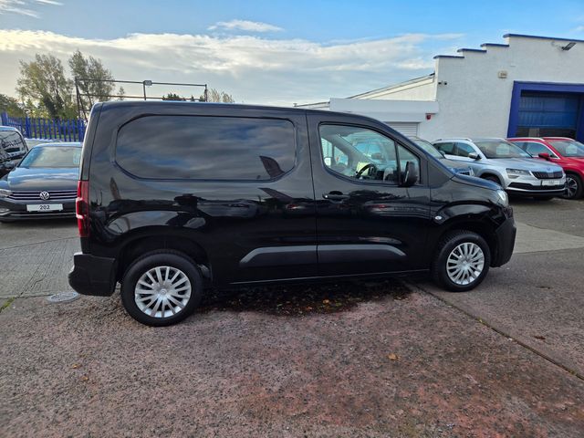 Image for 2021 Citroen Berlingo 650 ENTERPRISE M BLUEHDI