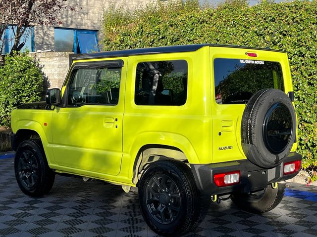 Image for 2022 Suzuki Jimny 660cc AUTO AWD // VERY LOW MILEAGE // KINETIC YELLOW PAINT // HEATED SEATS