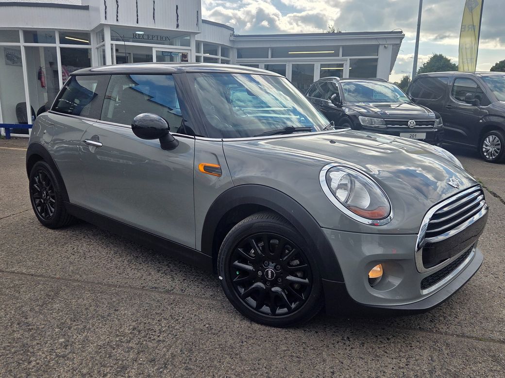Image for 2017 Mini Cooper D 