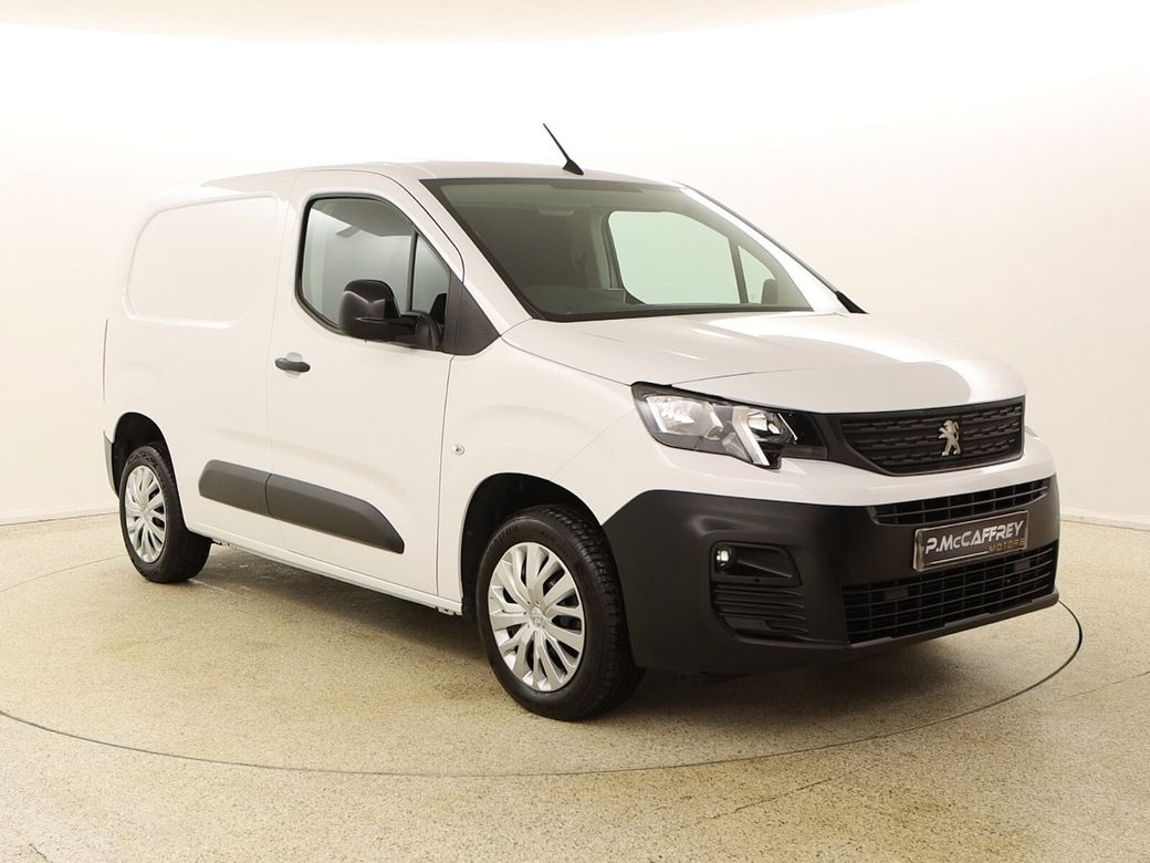 Image for 2022 Peugeot Partner 