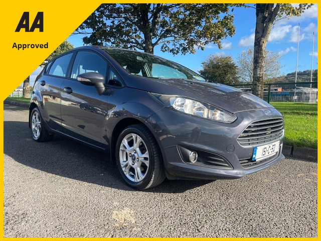Image for 2015 Ford Fiesta 1.25cc ZETEC low mileage FREE DELIVERY