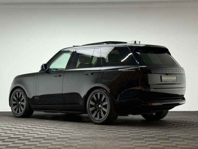 Image for 2024 Land Rover Range Rover P460E AUTOBIOGRAPHY