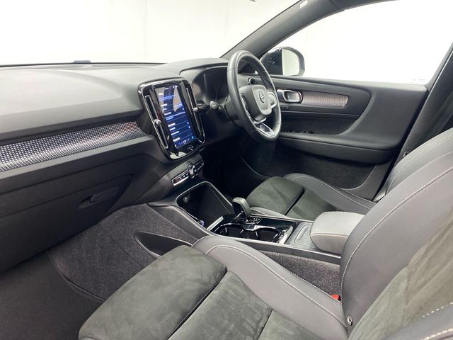 Image for 2022 Volvo XC40 2 YEAR VOLVO SELEKT WARRANTY XC40 RECHARGE PRO (231hp)