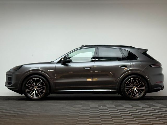 Image for 2024 Porsche Cayenne CAYENNE 3.0 V6 E-HYBRID