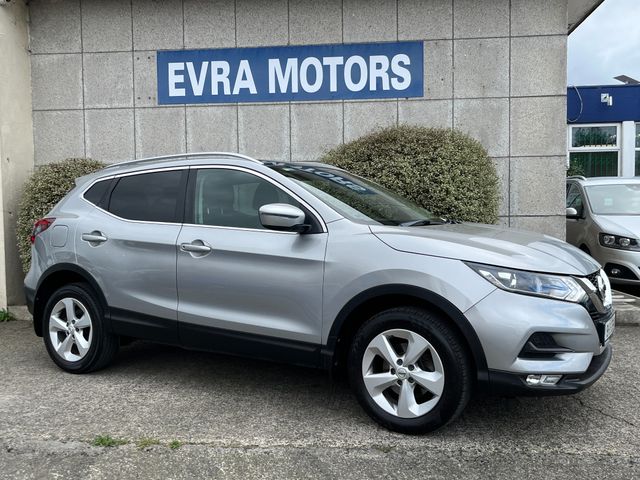 Image for 2019 Nissan Qashqai SV PETROL MANUAL //PANORAMIC GLASS ROOF//REVERSE CAMERA//SAT NAV//