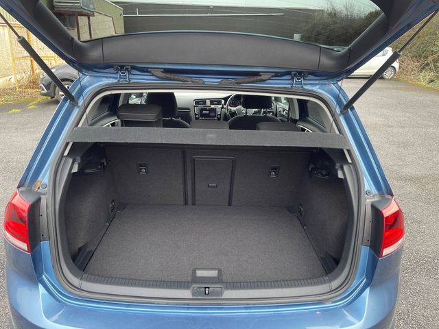 Image for 2016 Volkswagen Golf 