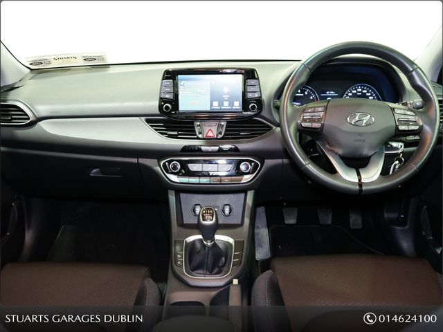Image for 2019 Hyundai i30 I30 FASTBACK 5DR*FIRE RED, APPLE CARPLAY / ANDROID AUTO, AIR CON, CRUISE CONTROL, REAR CAMERA, AUTO LIGHTS & WIPERS, 1 OWNER, FULL HYUNDAI SERVICE HISTORY*