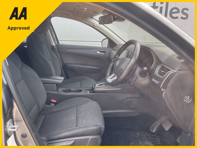 Image for 2022 Renault Arkana ICONIC E-TECH HEV FREE DELIVERY 