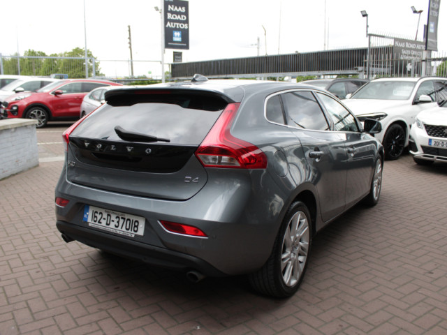 Image for 2016 Volvo V40 2.0 D4 HATCHBACK 5DR AUTO 