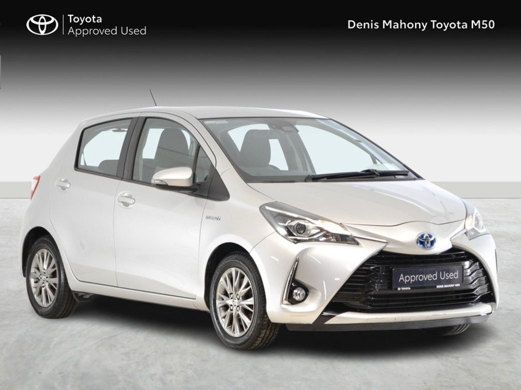 Image for 2019 Toyota Yaris Luna Hybrid Auto