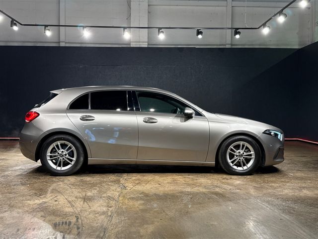 Image for 2020 Mercedes-Benz A Class AUTOMATIC 1.4L - BLACK HALF LEATHER UPHOLSTERY - FACTORY ALLOYS - REVERSE CAMERA - PADDLE SHIFT - ELECTRIC/MEMORY/HEATED SEATS - DIGITAL DASH