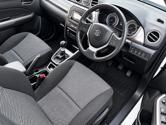 Image for 2021 Suzuki Vitara 2021 Suzuki Vitara 1.4 Boosterjet Hybrid S | 135, 540km | NCT 07/27
