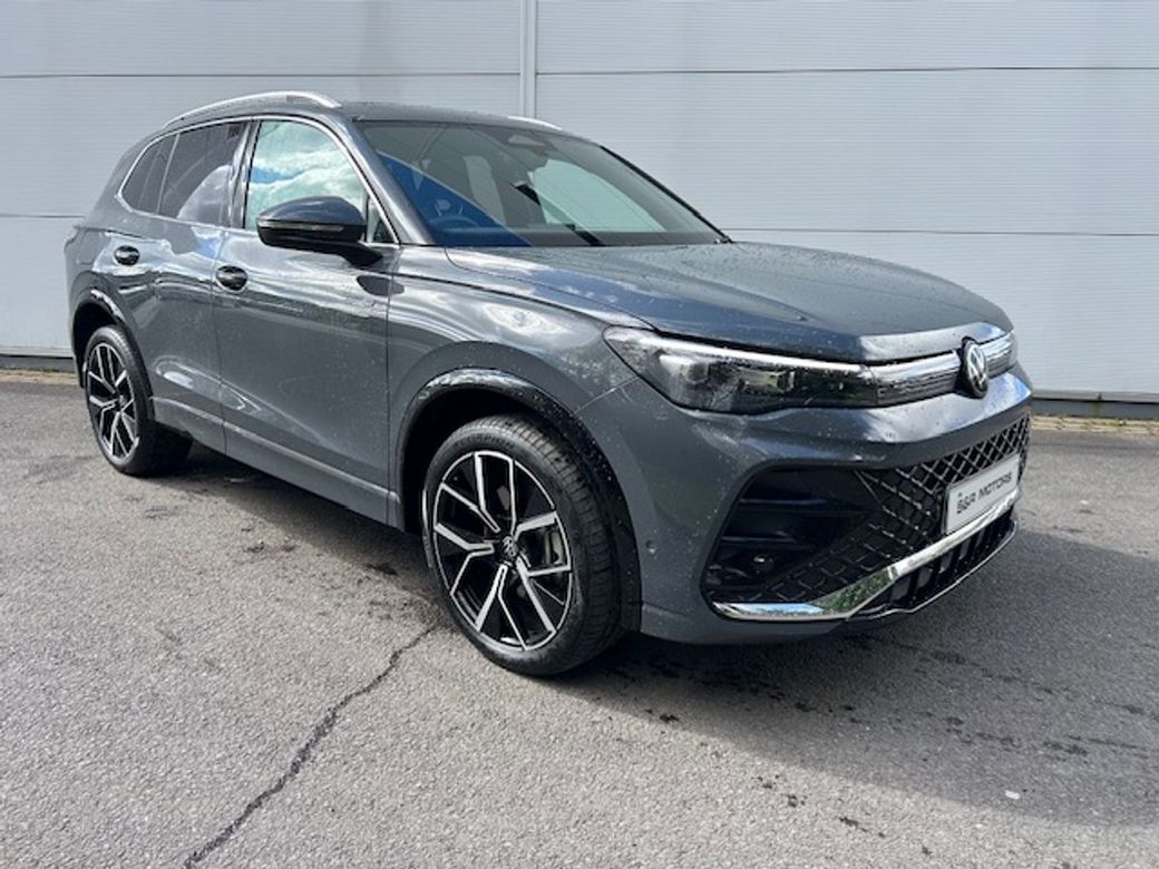 Image for 2025 Volkswagen Tiguan Tiguan R-Line 1.5Tsi Phev eHybrid 272 DSG 19.7 kWh Auto 2WD Start/Stop