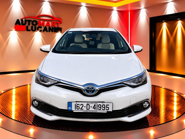 Image for 2016 Toyota Auris Hybrid