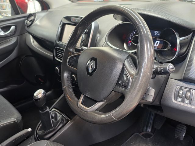 Image for 2019 Renault Clio 0.9 TcE DYNAMIQUE NAV // SAT NAV // BLUETOOTH // CRUISE CONTROL