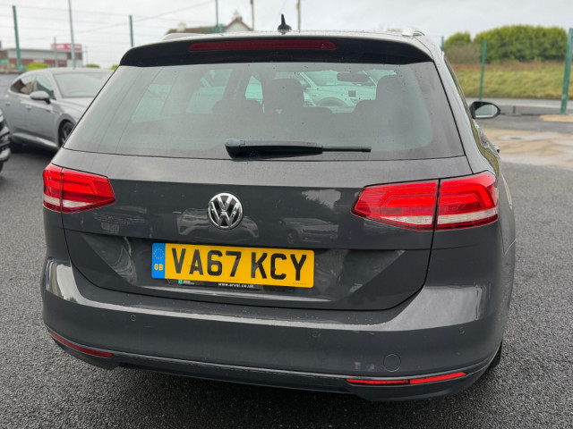 Image for 2018 Volkswagen Passat SE BUSINESS TDI BLUEMOTION TECHNOLOGY