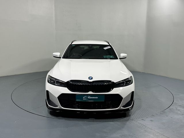 Image for 2022 BMW 3 Series 330E M Sport M Performance 222