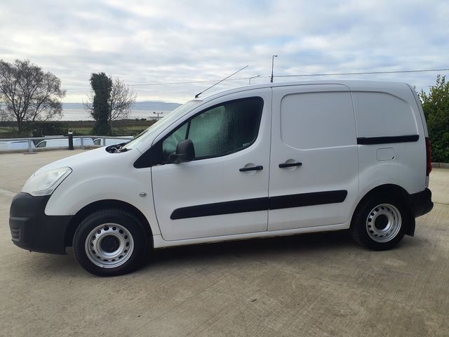 Image for 2017 Peugeot Partner SE L1 Blue HDI 5DR