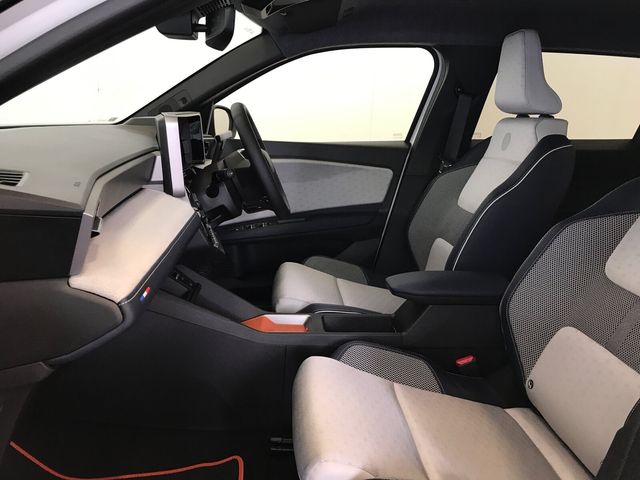 Image for 2026 Renault 5 