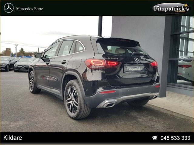 Image for 2023 Mercedes-Benz GLA Class GLA PHEV 250e A/T Progressive