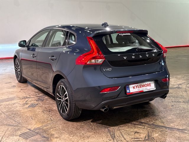 Image for 2018 Volvo V40 1.5 AUTOMATIC - LEATHER UPHOLSTERY - FACTORY ALLOYS - CRUISE CONTROL - REAR CAMERA