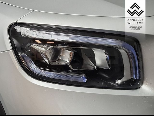 Image for 2021 Mercedes-Benz GLB Class 180 AMG Line