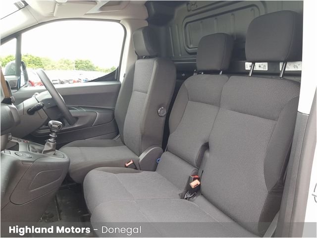 Image for 2025 Citroen Berlingo BERLINGO LX PLUS BLUEHDI 100 M